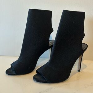 Steve Madden black Heels